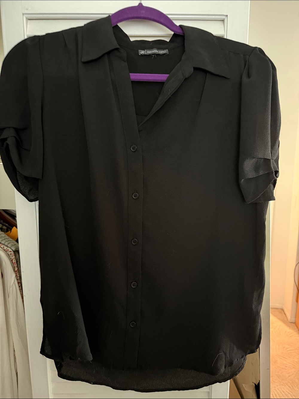 Adrianna Papell Black Short-Sleeve Button Front Blouse